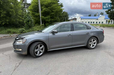 Седан Volkswagen Passat 2012 в 