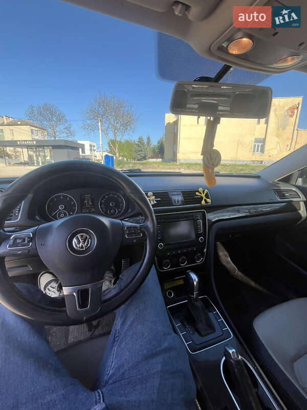 Седан Volkswagen Passat 2015 в Тернополе фото 6 Седан Volkswagen Passat 2015 в Тернополе