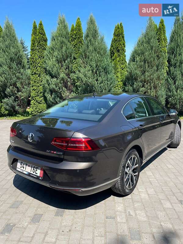 Volkswagen Passat 2016