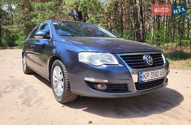 Седан Volkswagen Passat 2007 в Запорожье