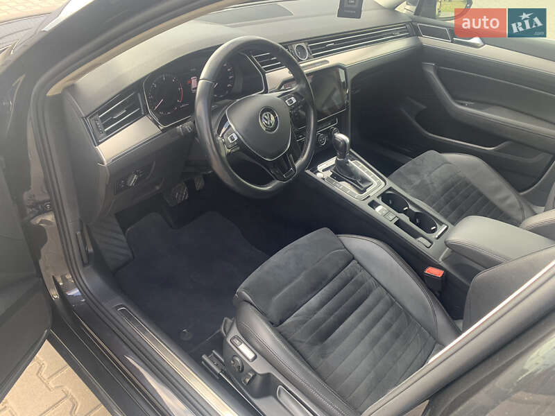 Универсал Volkswagen Passat 2019 в Луцке