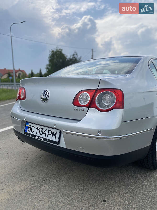 Седан Volkswagen Passat 2005 в Городку