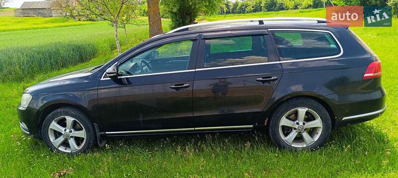 Универсал Volkswagen Passat 2011 в Луцке
