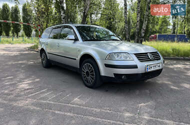 Універсал Volkswagen Passat 2001 в Житомирі