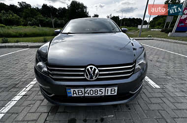 Седан Volkswagen Passat 2011 в Гайсину