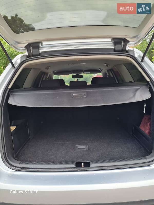 Універсал Volkswagen Passat 2009 в Сумах