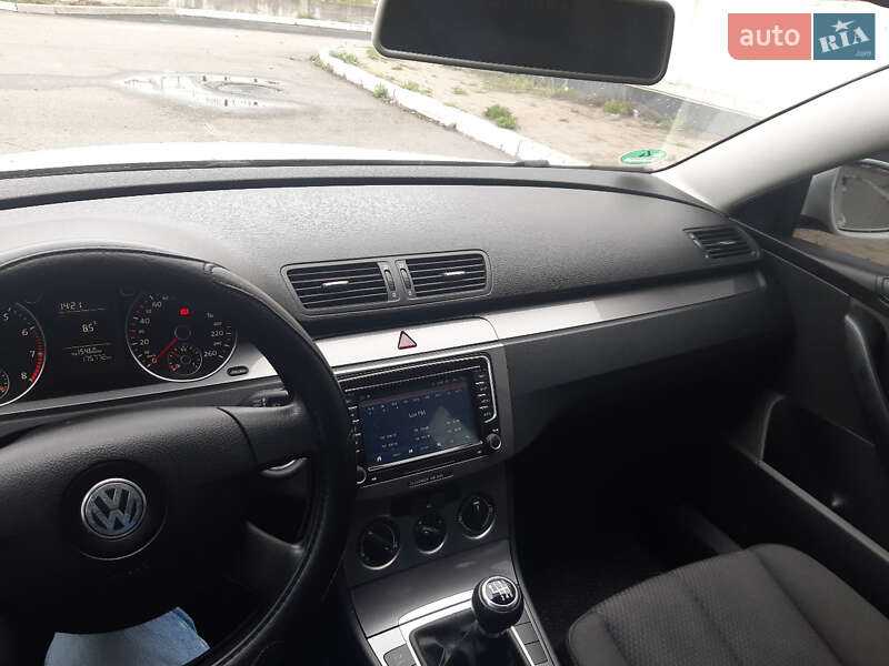 Универсал Volkswagen Passat 2009 в Чернигове фото 2 Универсал Volkswagen Passat 2009 в Чернигове