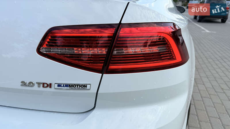 Седан Volkswagen Passat 2016 в Києві