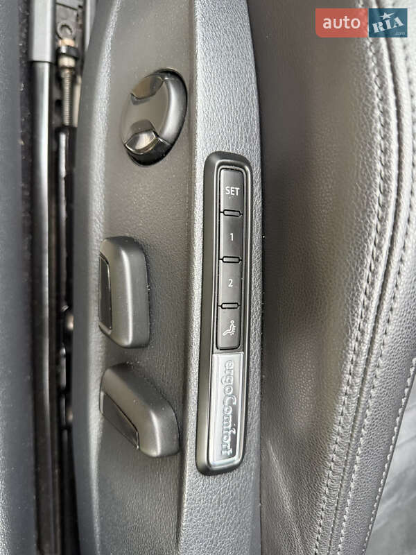 Седан Volkswagen Passat 2017 в Богодухове