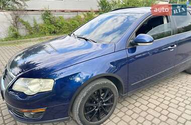 Універсал Volkswagen Passat 2008 в Івано-Франківську