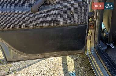 Седан Volkswagen Passat 1992 в 