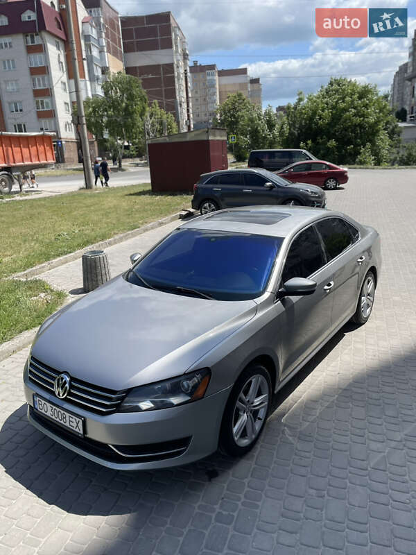 Седан Volkswagen Passat 2013 в Тернополі