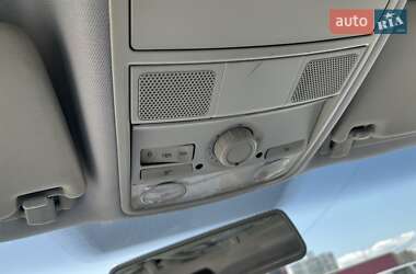 Седан Volkswagen Passat 2010 в 