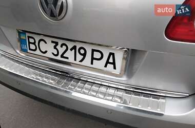 Универсал Volkswagen Passat 2011 в Львове