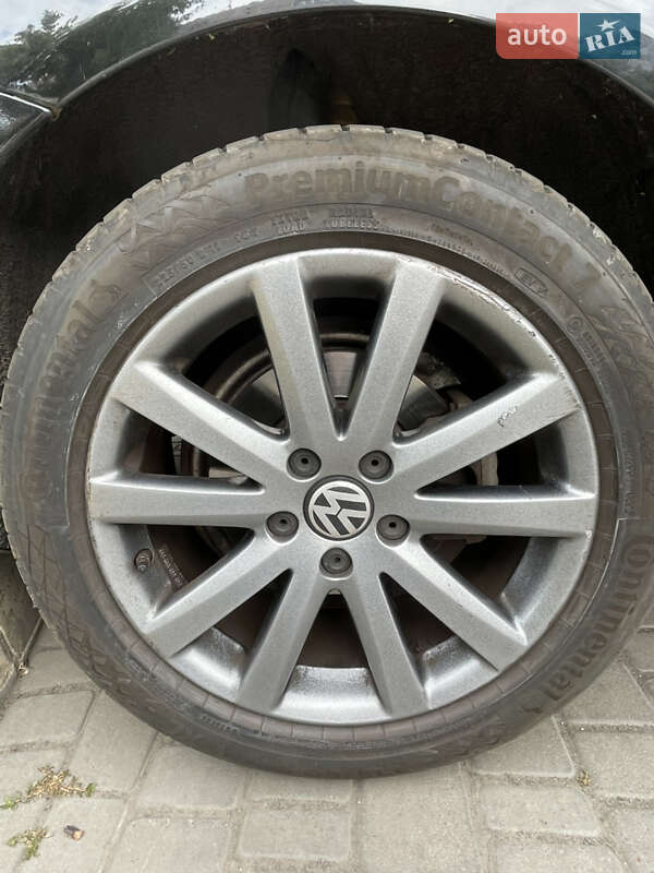 Седан Volkswagen Passat 2008 в Одессе