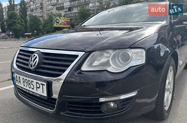Универсал Volkswagen Passat 2010 в 