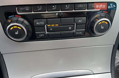 Универсал Volkswagen Passat 2010 в 