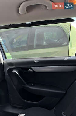 Универсал Volkswagen Passat 2012 в 