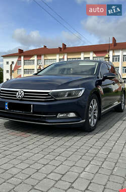 Универсал Volkswagen Passat 2015 в Мостиске