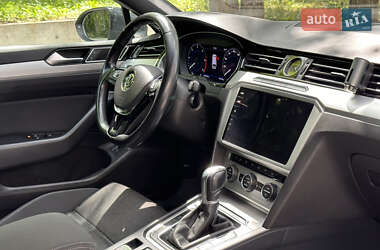 Универсал Volkswagen Passat 2019 в 