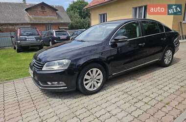 Седан Volkswagen Passat 2012 в Стрые