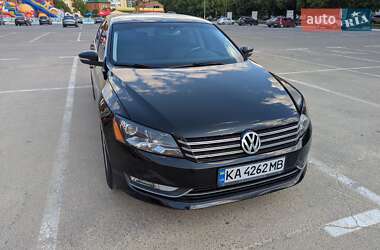 Седан Volkswagen Passat 2012 в Броварах