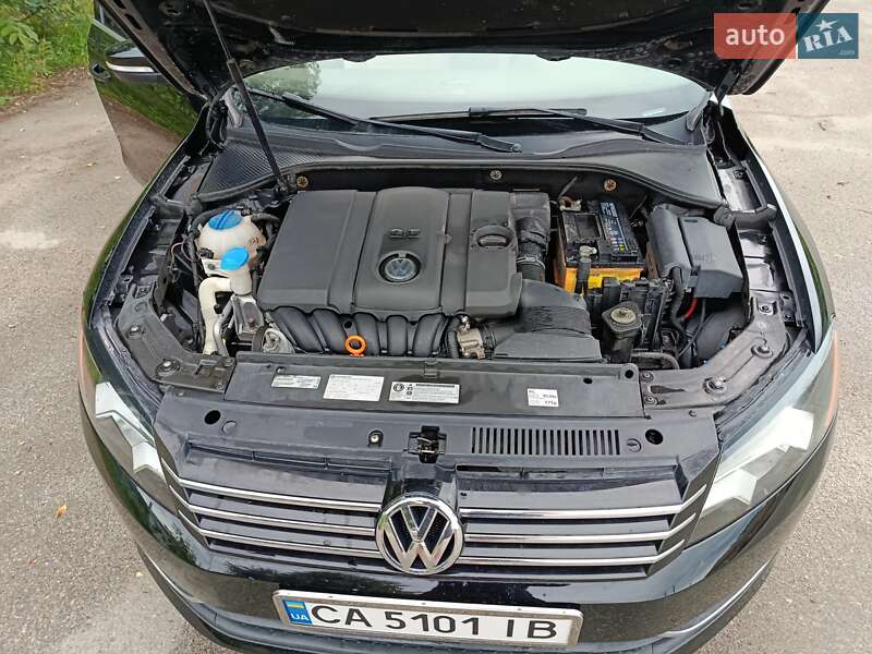 Седан Volkswagen Passat 2013 в Корсунь-Шевченківському