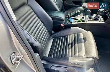 Универсал Volkswagen Passat 2015 в 
