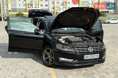 Седан Volkswagen Passat 2012 в 