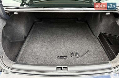 Седан Volkswagen Passat 2012 в 