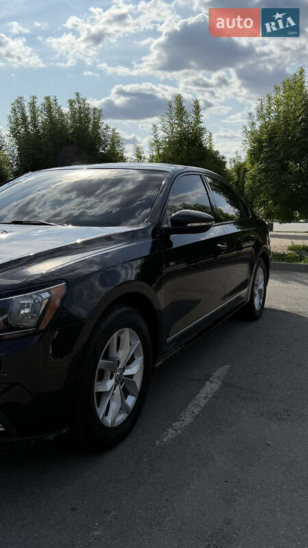 Седан Volkswagen Passat 2017 в Запорожье