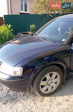 Универсал Volkswagen Passat 1999 в Баре