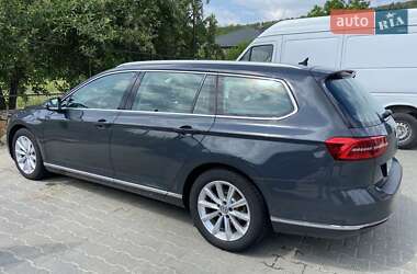 Универсал Volkswagen Passat 2017 в Могилев-Подольске