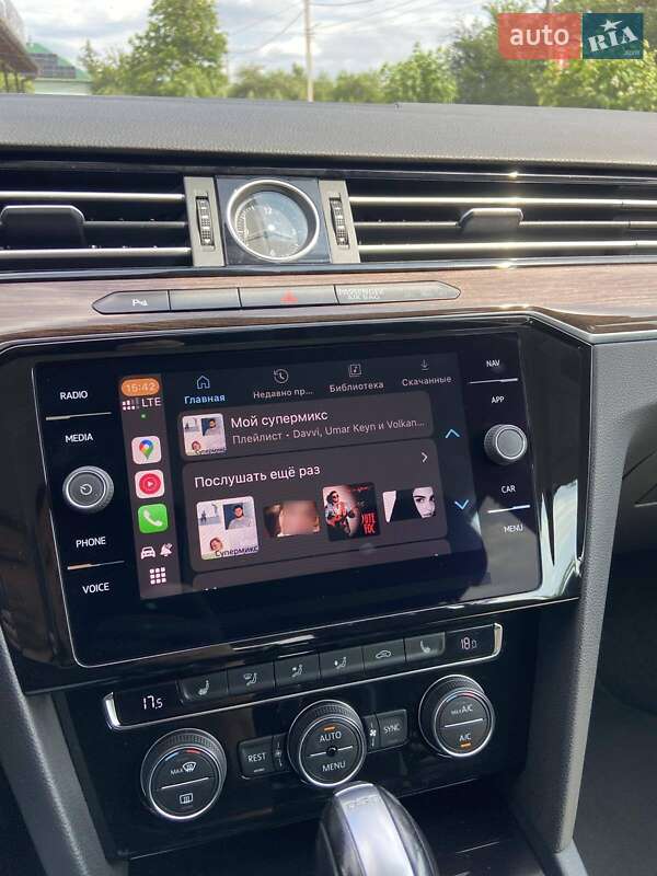 Универсал Volkswagen Passat 2017 в Могилев-Подольске