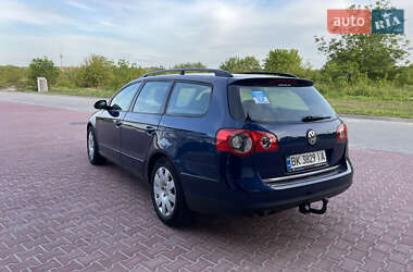 Седан Volkswagen Passat 2006 в 