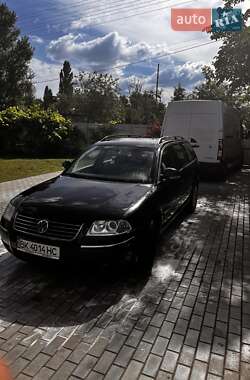 Универсал Volkswagen Passat 2004 в 
