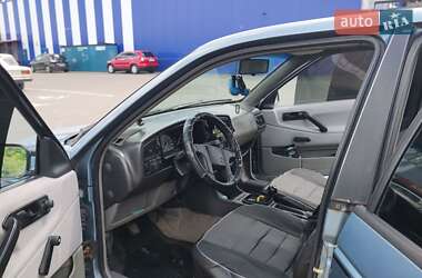 Седан Volkswagen Passat 1990 в Дубно