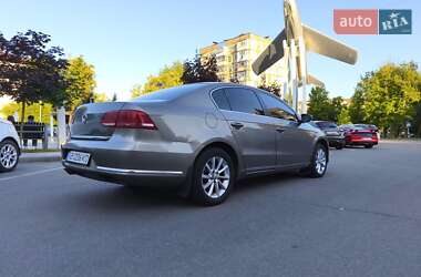 Седан Volkswagen Passat 2011 в Виннице