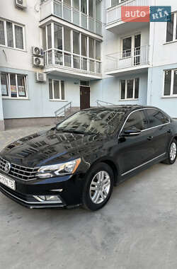 Седан Volkswagen Passat 2016 в Одесі