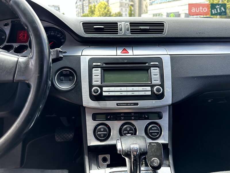 Седан Volkswagen Passat 2006 в Ивано-Франковске фото 54 Седан Volkswagen Passat 2006 в Ивано-Франковске