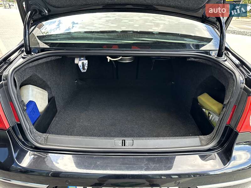 Седан Volkswagen Passat 2006 в Ивано-Франковске фото 62 Седан Volkswagen Passat 2006 в Ивано-Франковске