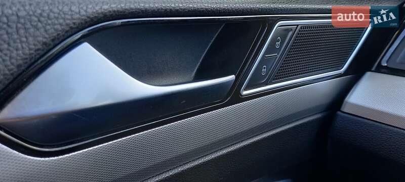 Універсал Volkswagen Passat 2017 в Новому Розділі