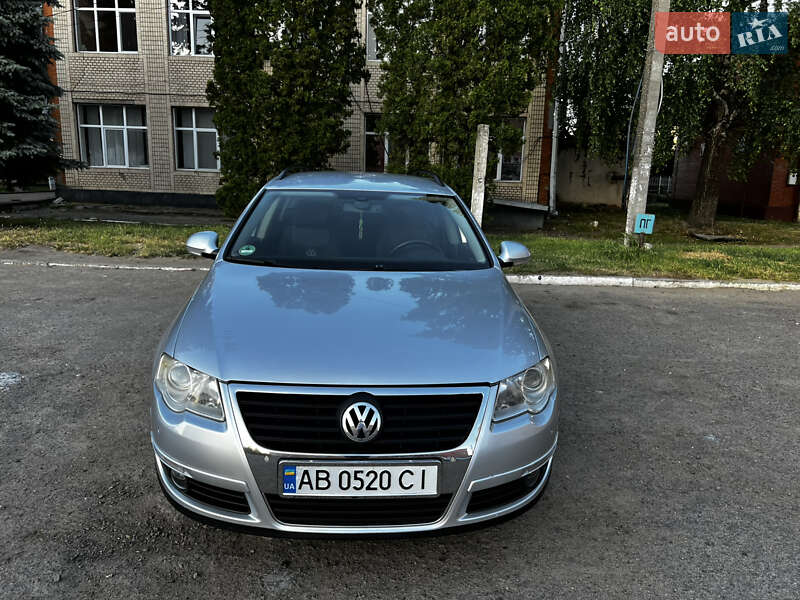Универсал Volkswagen Passat 2010 в Томашполе