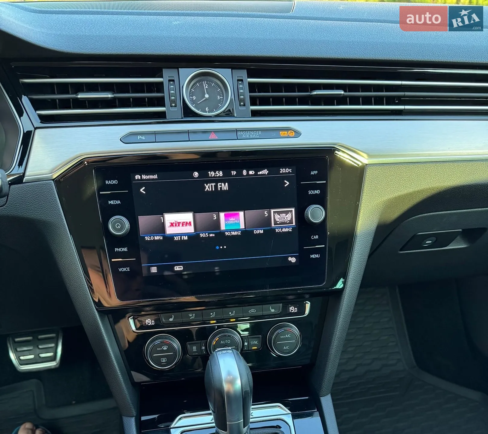 2019 Volkswagen Passat - мініатюра 14