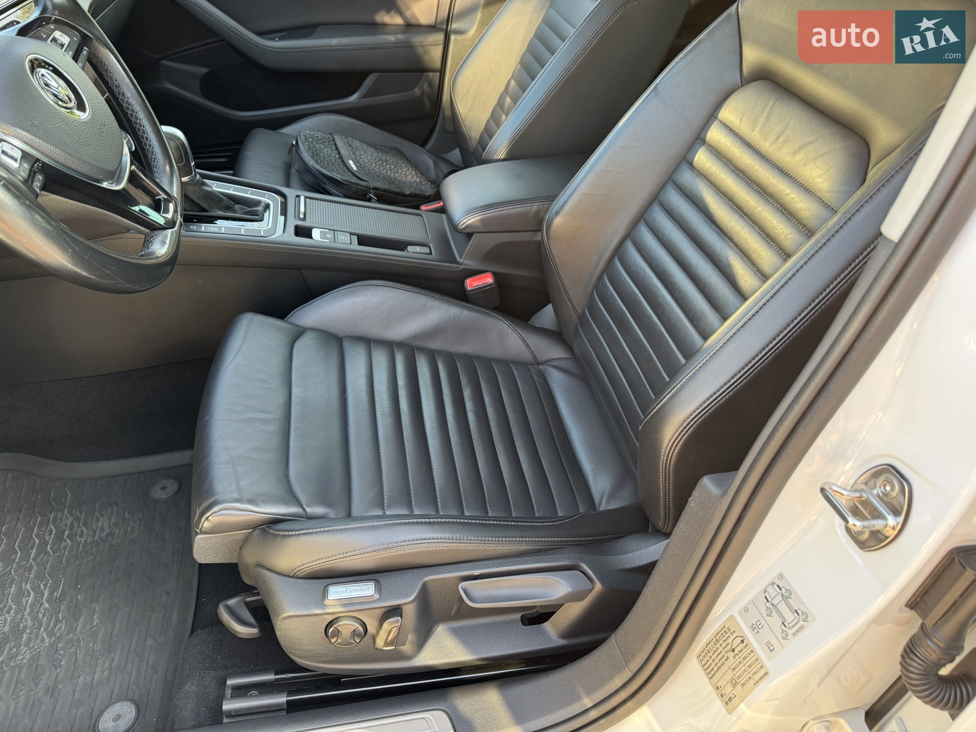 2019 Volkswagen Passat - мініатюра 20