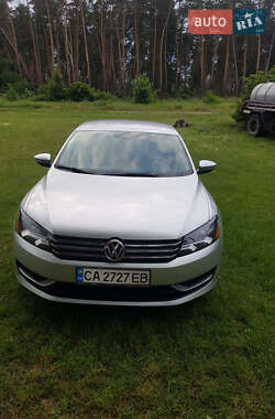 Седан Volkswagen Passat 2012 в Черкассах