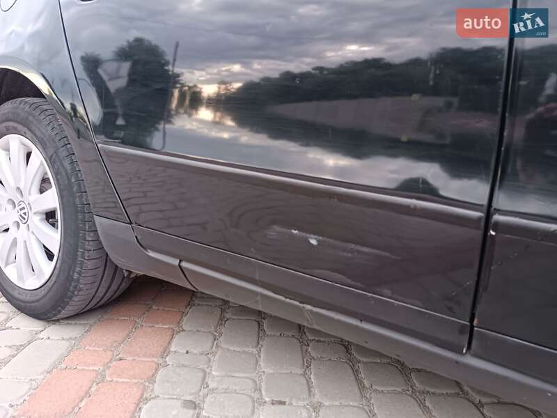 Седан Volkswagen Passat 2007 в Золочеве