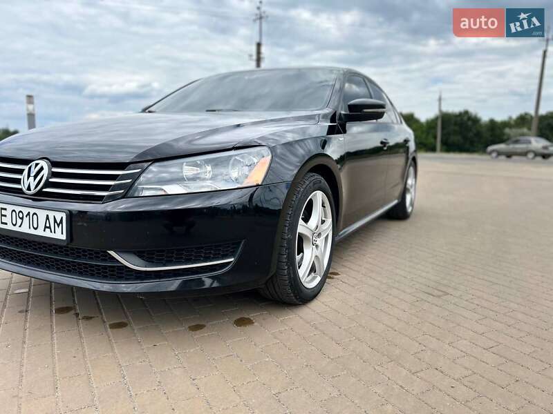 Седан Volkswagen Passat 2014 в Кам'янському