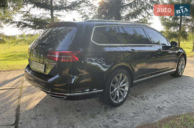 Універсал Volkswagen Passat 2015 в 