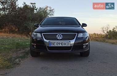 Седан Volkswagen Passat 2005 в Еланце